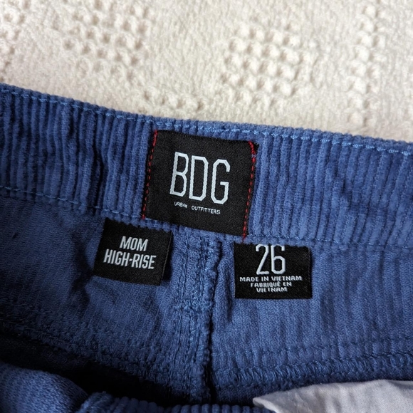 bdg high waisted mom corduroy pants - Picture 3 of 5